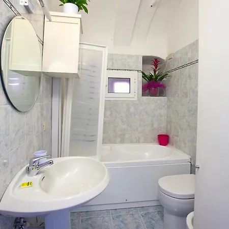 Appartement Casa Del Borgo à Finale Ligure Extérieur photo